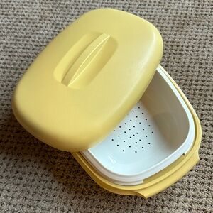 Vintage Tupperware Steamer harvest gold